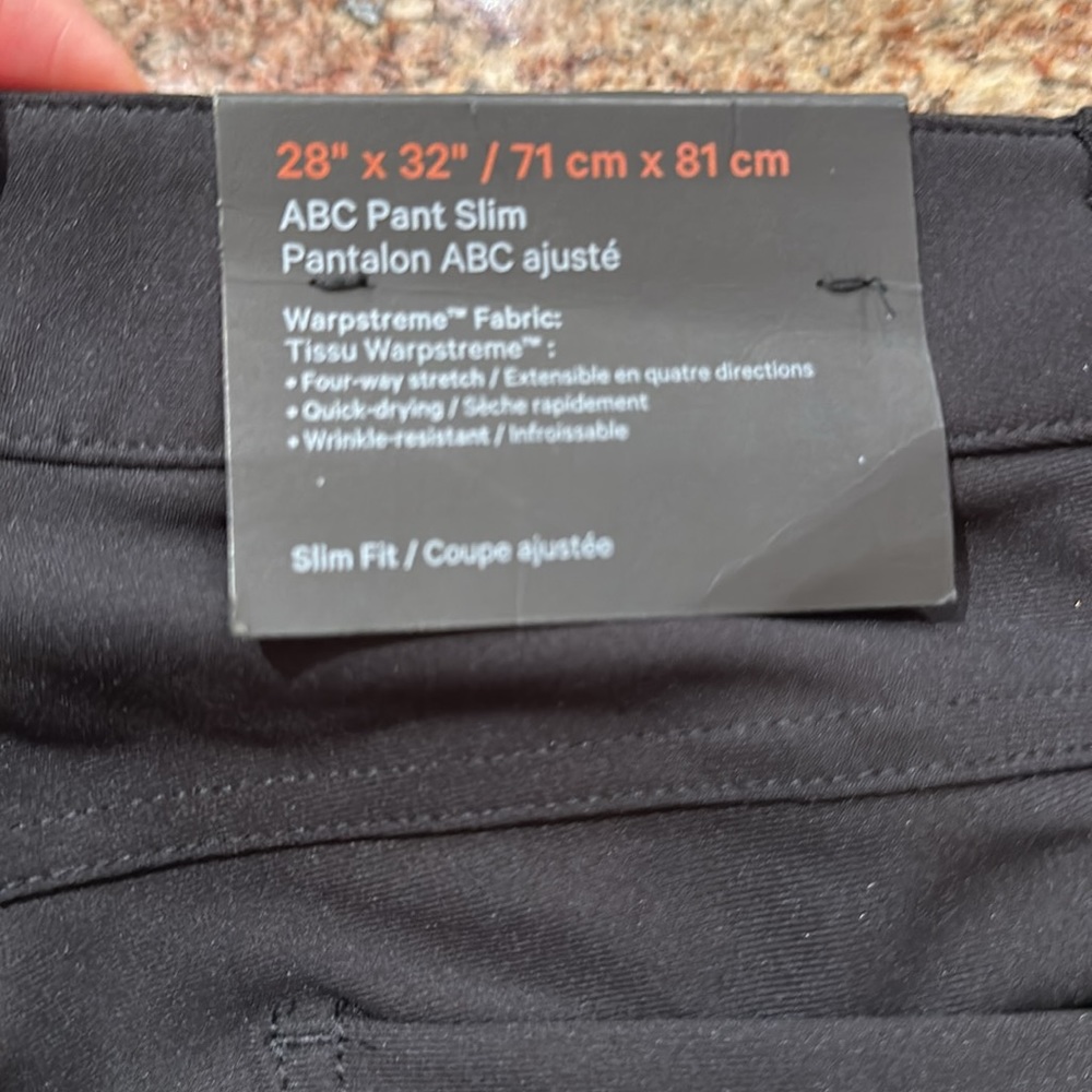Brand new with tags. Lululemon black men’s ABC pant slim 28 x 32.